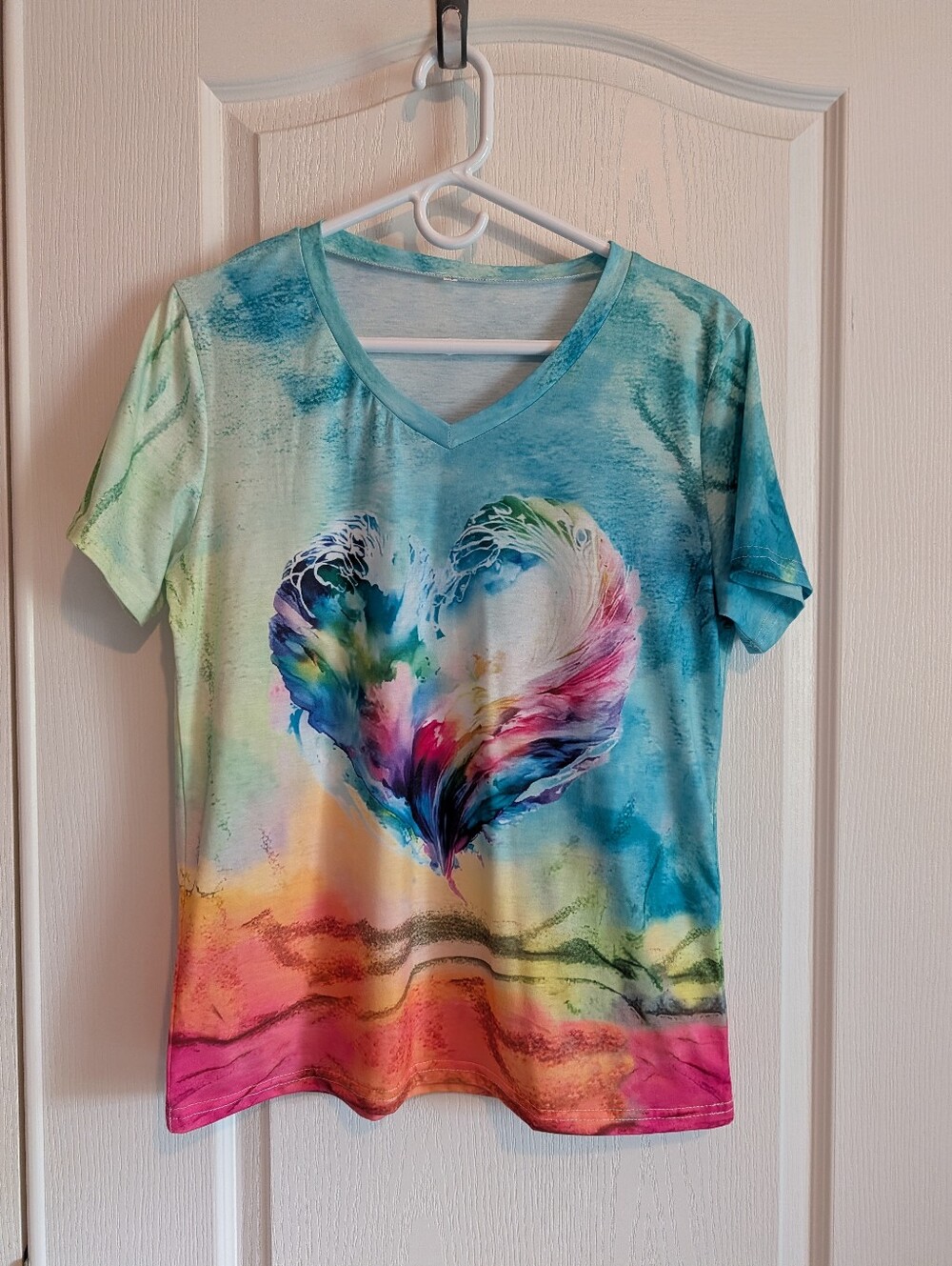 V-Neck Rainbow Heart Print Women's Top - Turquoise Multi SZ Med